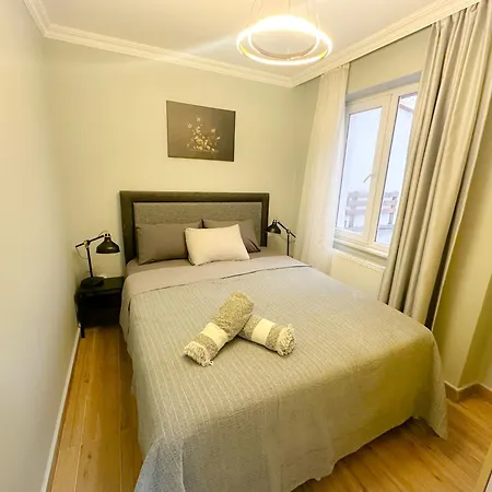 Apartment Goodnight Taksim's Largest 2 Bedroom Designed By Architect