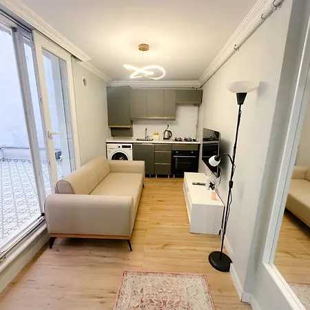 Goodnight Taksim's Largest 2 Bedroom Designed By Architect * 伊斯坦布尔